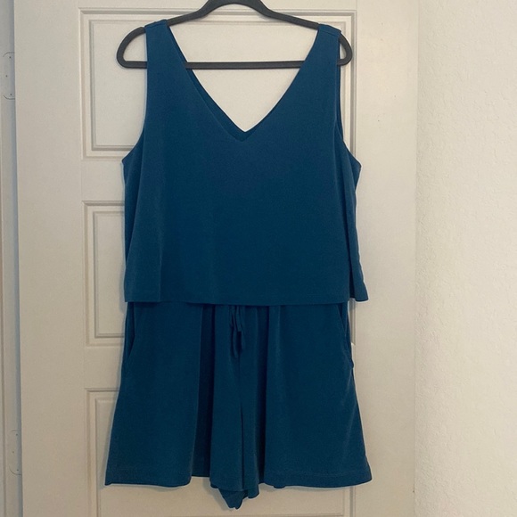 Lou & Grey Pants - Lou and Grey Romper w/pockets